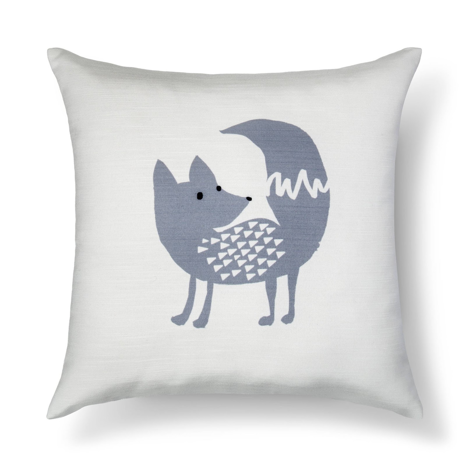Can you help me find this adorable pillow for my new apartment? | Effortlessly With Roxy