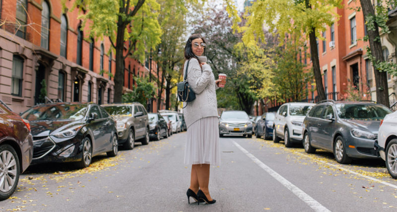 Three Outfit Ideas for Pleated Midi Skirts in Fall and Winter